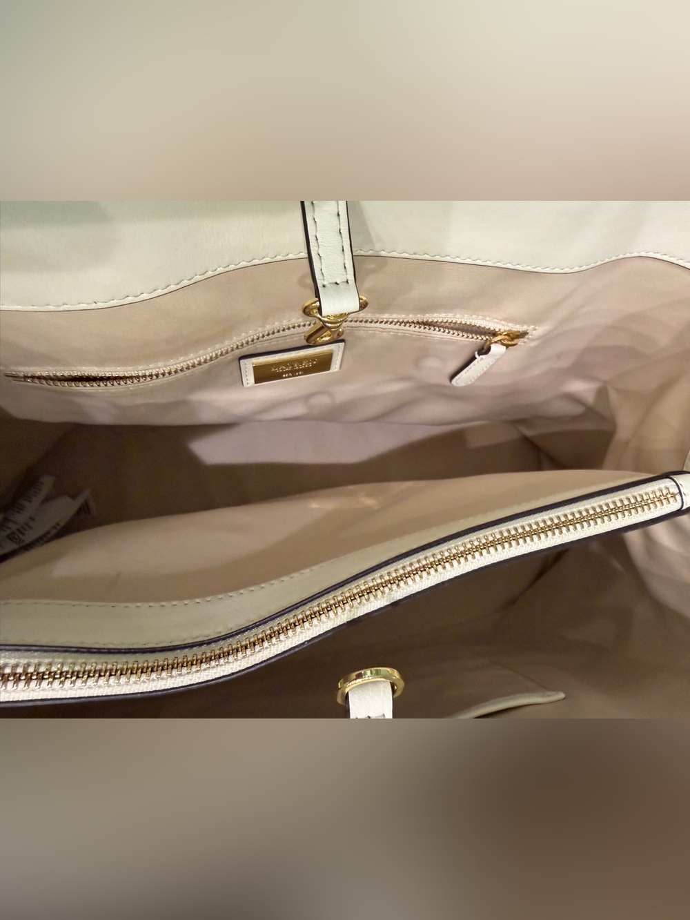 Ralph Lauren Leather Laser Tote - Picture 6 of 10